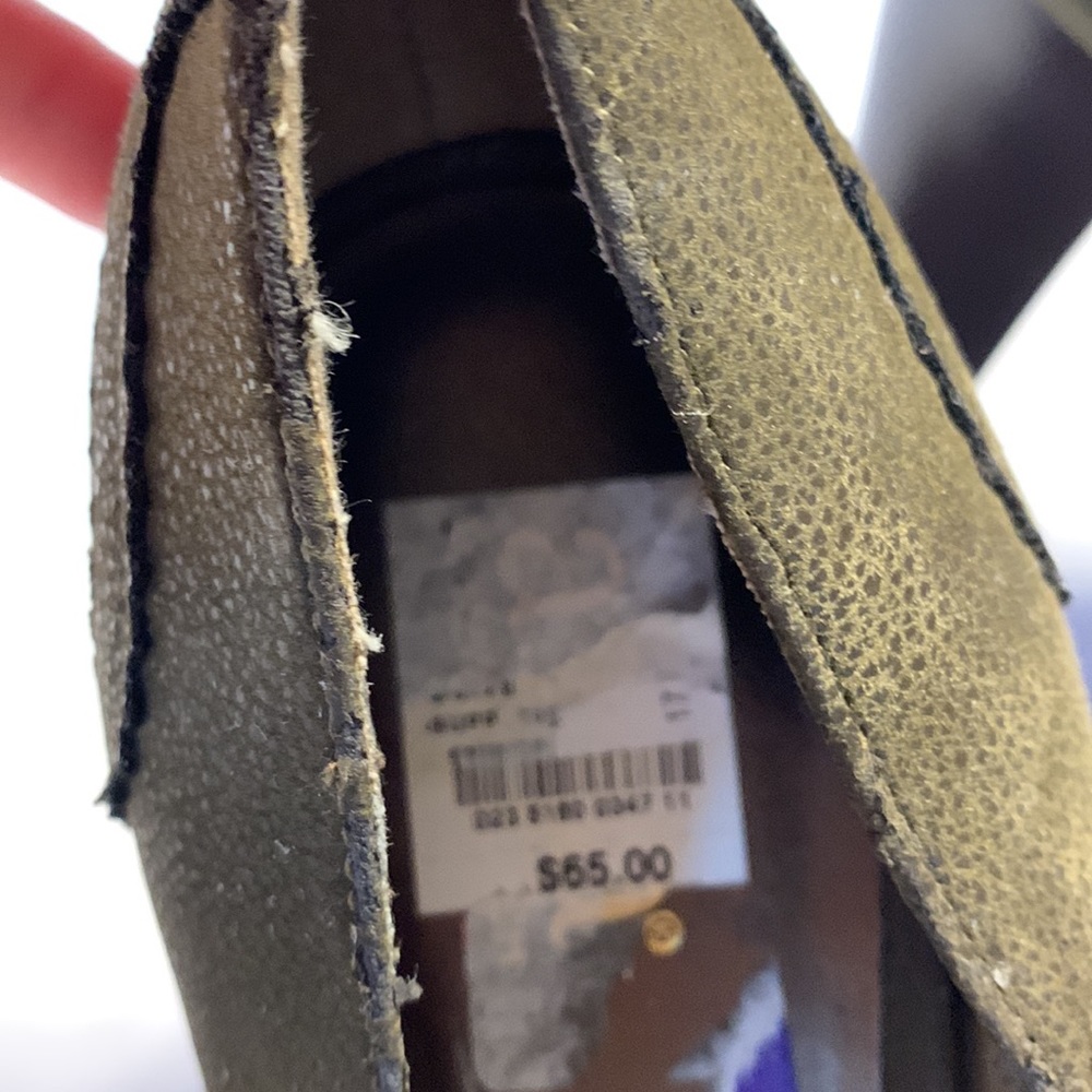 ANA Women’s Suede Heels - Picture 7 of 10